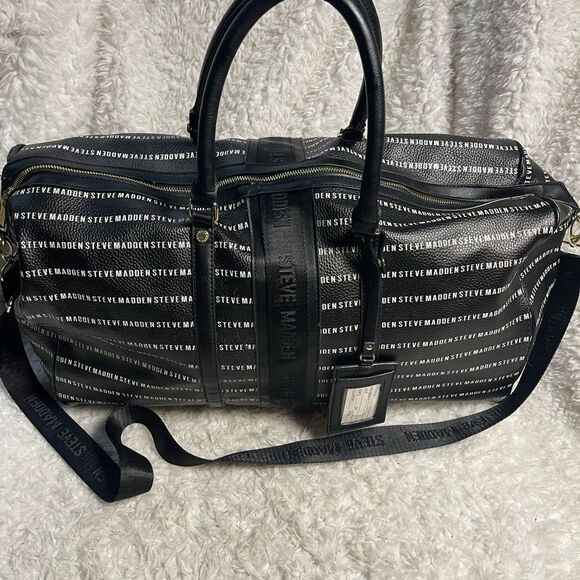 Steve Madden Synthetic Monochrome Logo Duffel Bag/weekender bag. - Picture 7 of 16